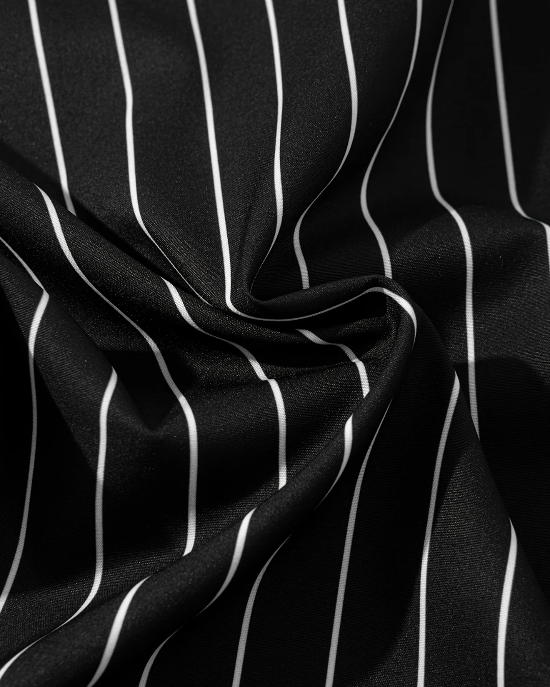 Men's Casual Black Striped Shirt - Long Sleeve Button-Up for Spring/Fall